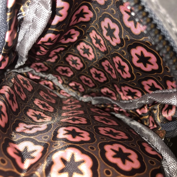 KEDZIE Crosstown
Zipper Bags. 2 for the price of 1 - Picture 9 of 13